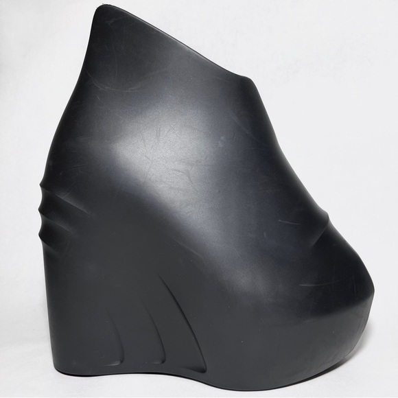 Givenchy Monumental Mallow Wedge Platform Boots in Black - Picture 1 of 7